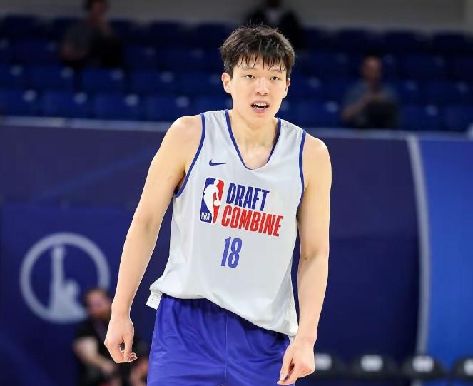 Hoopshype更新選秀排名，楊瀚森籃網(wǎng)次輪第36順位。