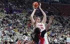 女籃大勝印尼51分！張子宇內(nèi)線稱霸，李夢接班人三分亮眼。