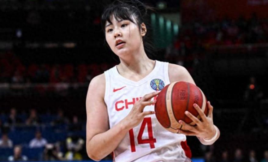 中國女籃新動向，李月汝擬收購歐洲球隊，欲任老板。